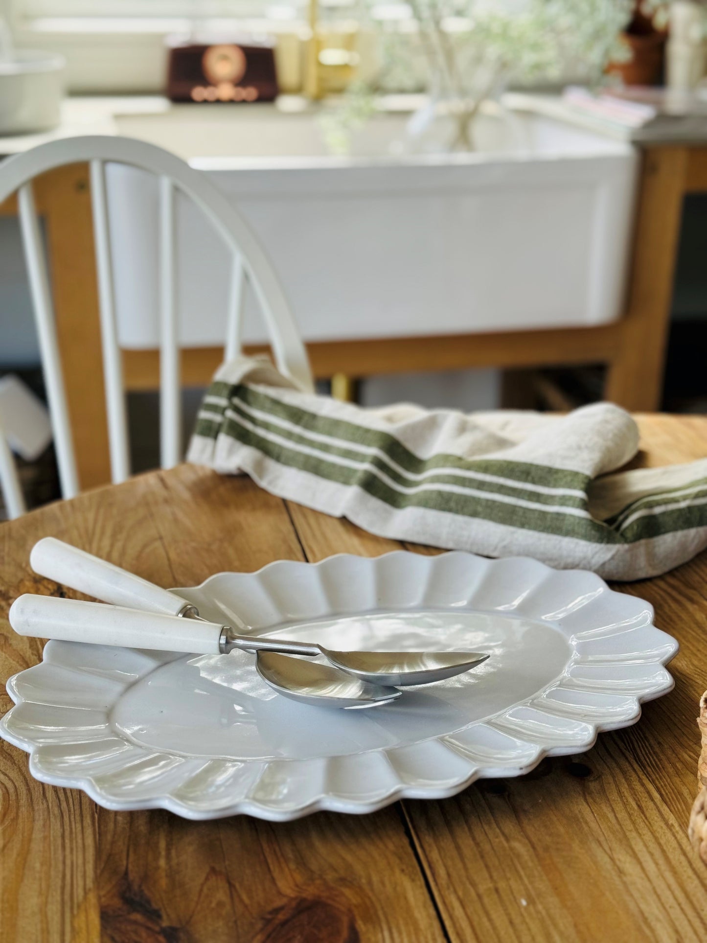 Scalloped Oval Platter